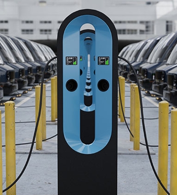 Cargador de vehículo eléctrico en estacionamiento
